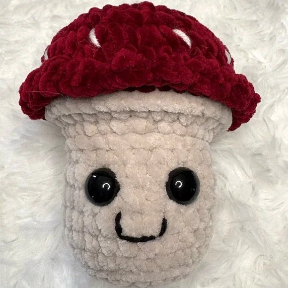 Handmade Crochet mini Mushroom - Picture 1 of 2